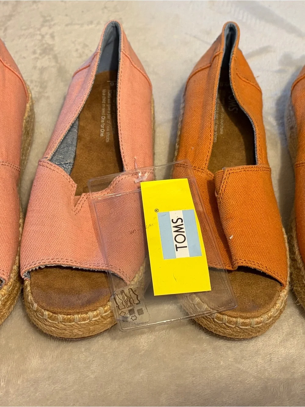 Toms lightweight canvas